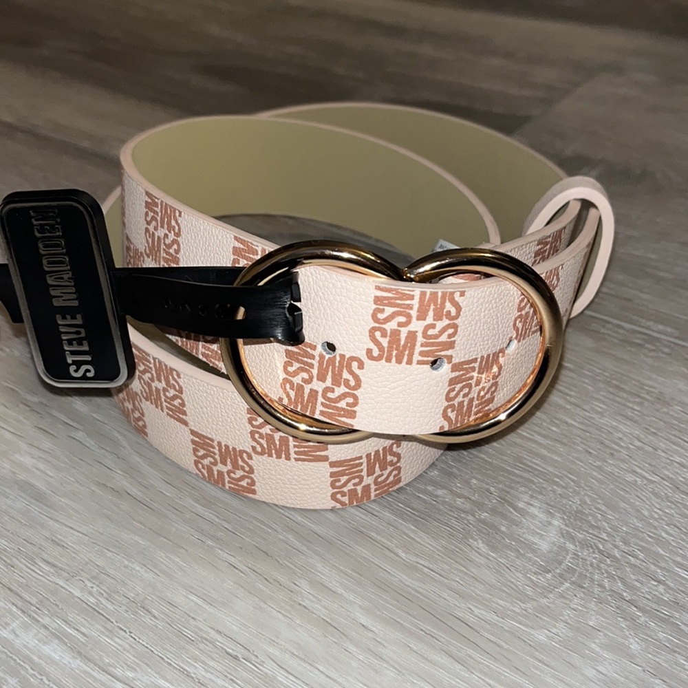 🚨🚨 NEW Steve Madden Monogram Belt Women’s Size L